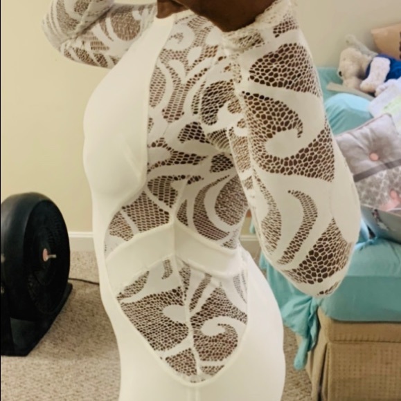 Dress - Picture 3 of 10